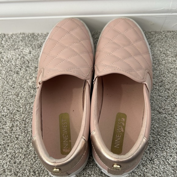 Nine West WNLACIE3 Pink Slip On Quilted Stitch Toe Flat Loafers Womens 9.5M‎ - Picture 4 of 6